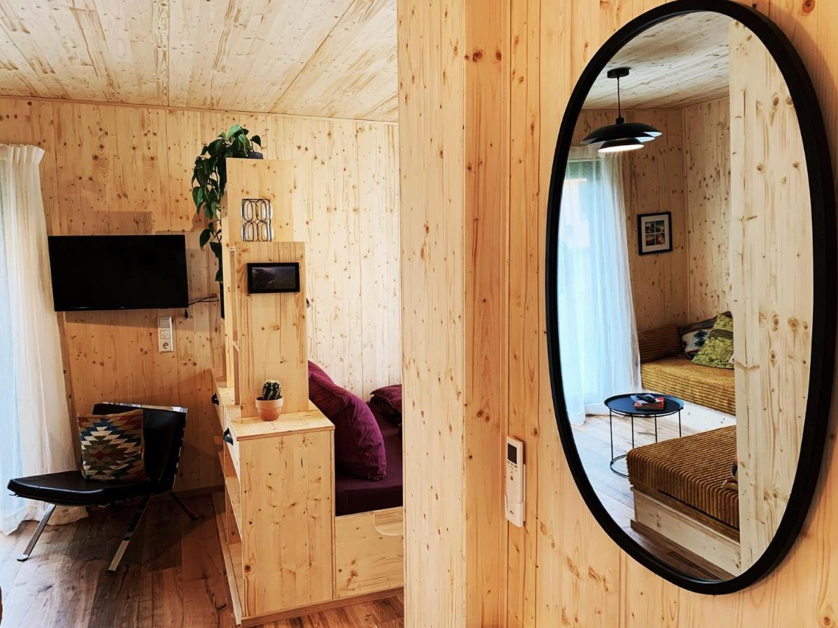 Hjem - Tiny Homes Direkt Am Wald Zwischen Allgaeu & Bodensee Bergatreute Eksteriør bilde