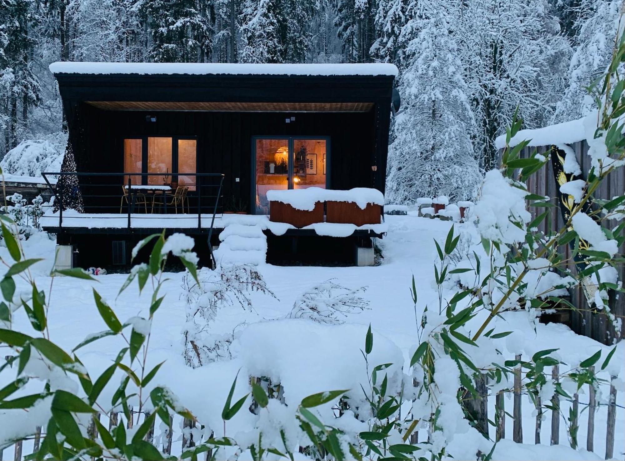 Hjem - Tiny Homes Direkt Am Wald Zwischen Allgaeu & Bodensee Bergatreute Eksteriør bilde